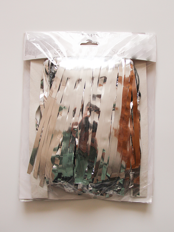 Gümüş Renk Masa Püskülü 75*360cm